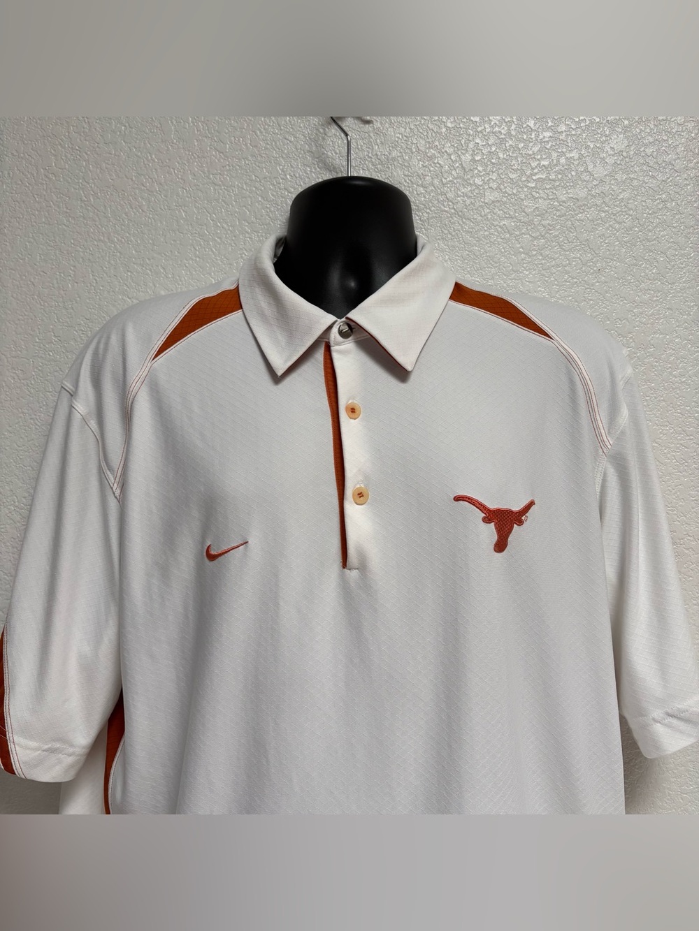 Nike Men’s White & Orange Longhorn Performance Polo